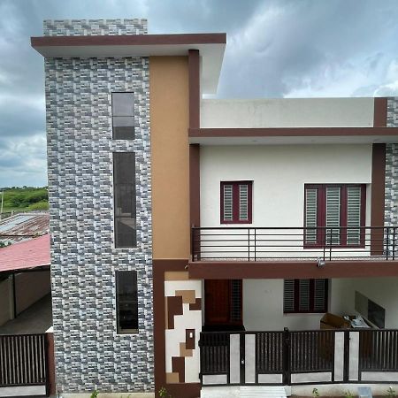 Doctor'S Homestay Tiruvannāmalai エクステリア 写真