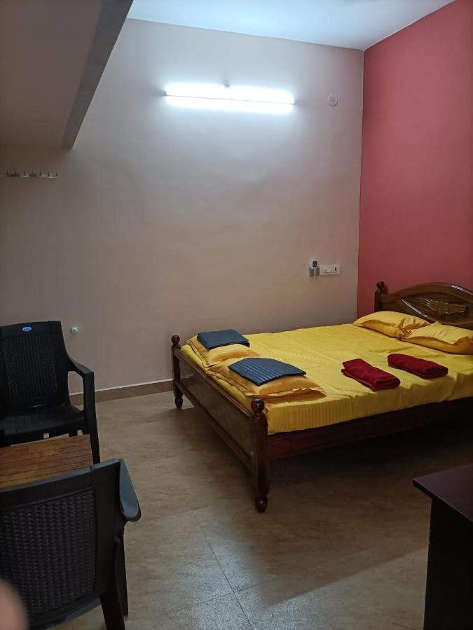 Doctor'S Homestay Tiruvannāmalai エクステリア 写真