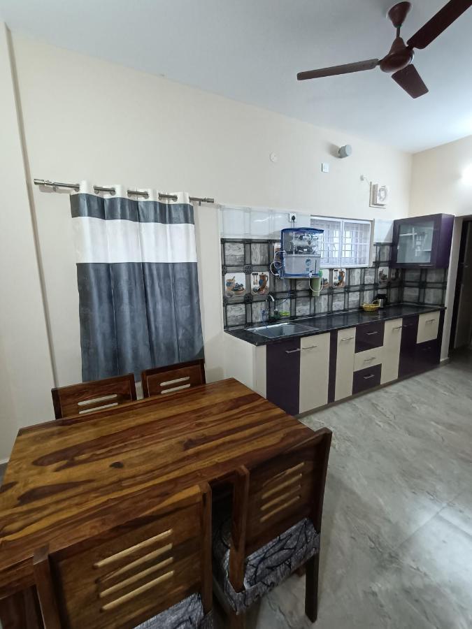Doctor'S Homestay Tiruvannāmalai エクステリア 写真