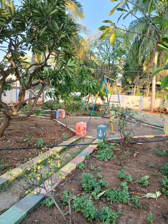 Doctor'S Homestay Tiruvannāmalai エクステリア 写真
